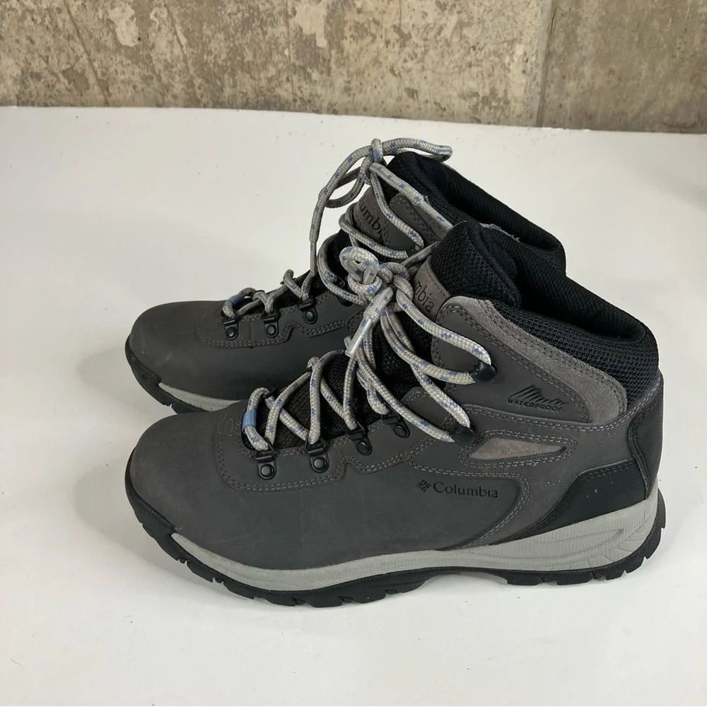 Columbia Women’s Newton Ridge Plus Waterproof‎ Hiking Shoes Size 10